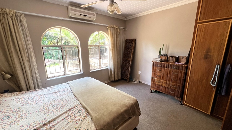 4 Bedroom Property for Sale in Pellissier Free State